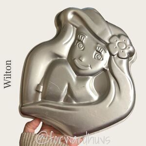 The Little Mermaid Princess Ariel Wilton Cake Pan